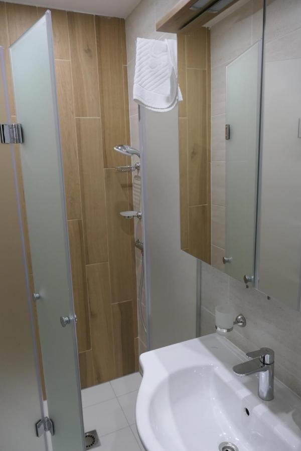 Hotel Mediterraneo Ybbs an der Donau Ngoại thất bức ảnh