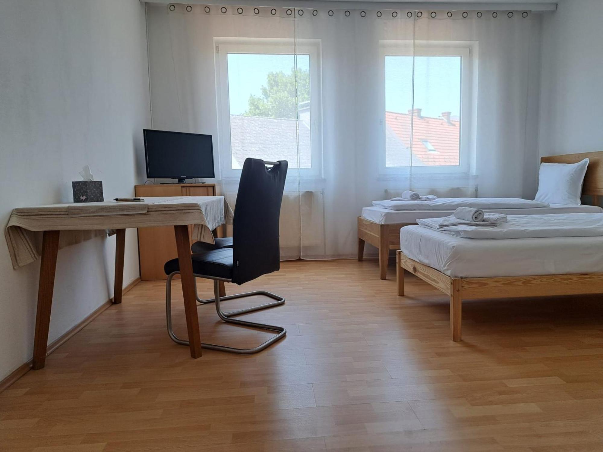 Hotel Mediterraneo Ybbs an der Donau Ngoại thất bức ảnh